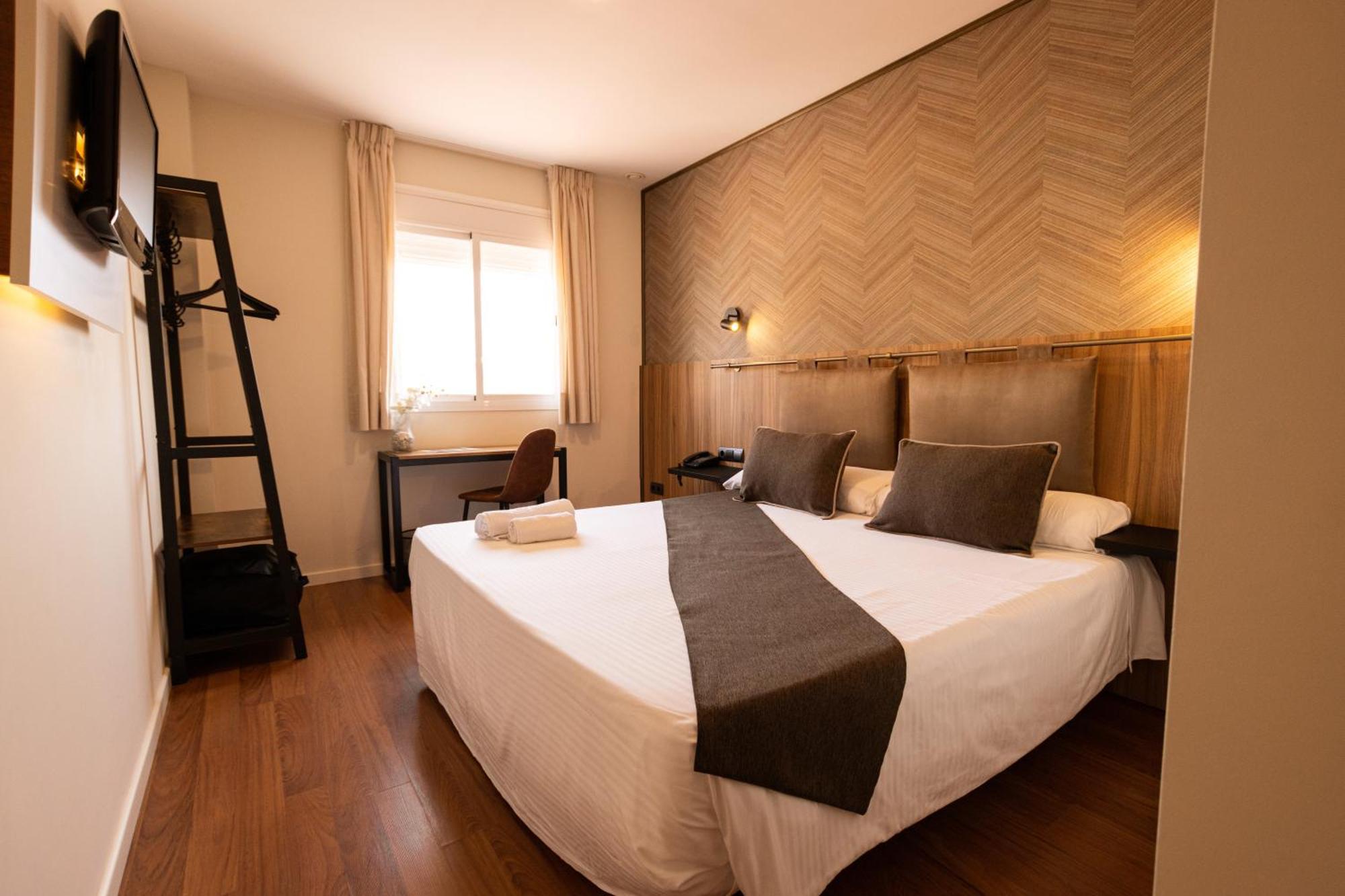 Gce Hoteles Малага Екстериор снимка