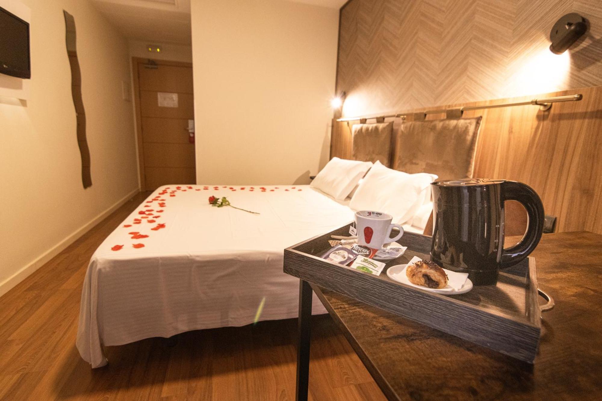 Gce Hoteles Малага Екстериор снимка