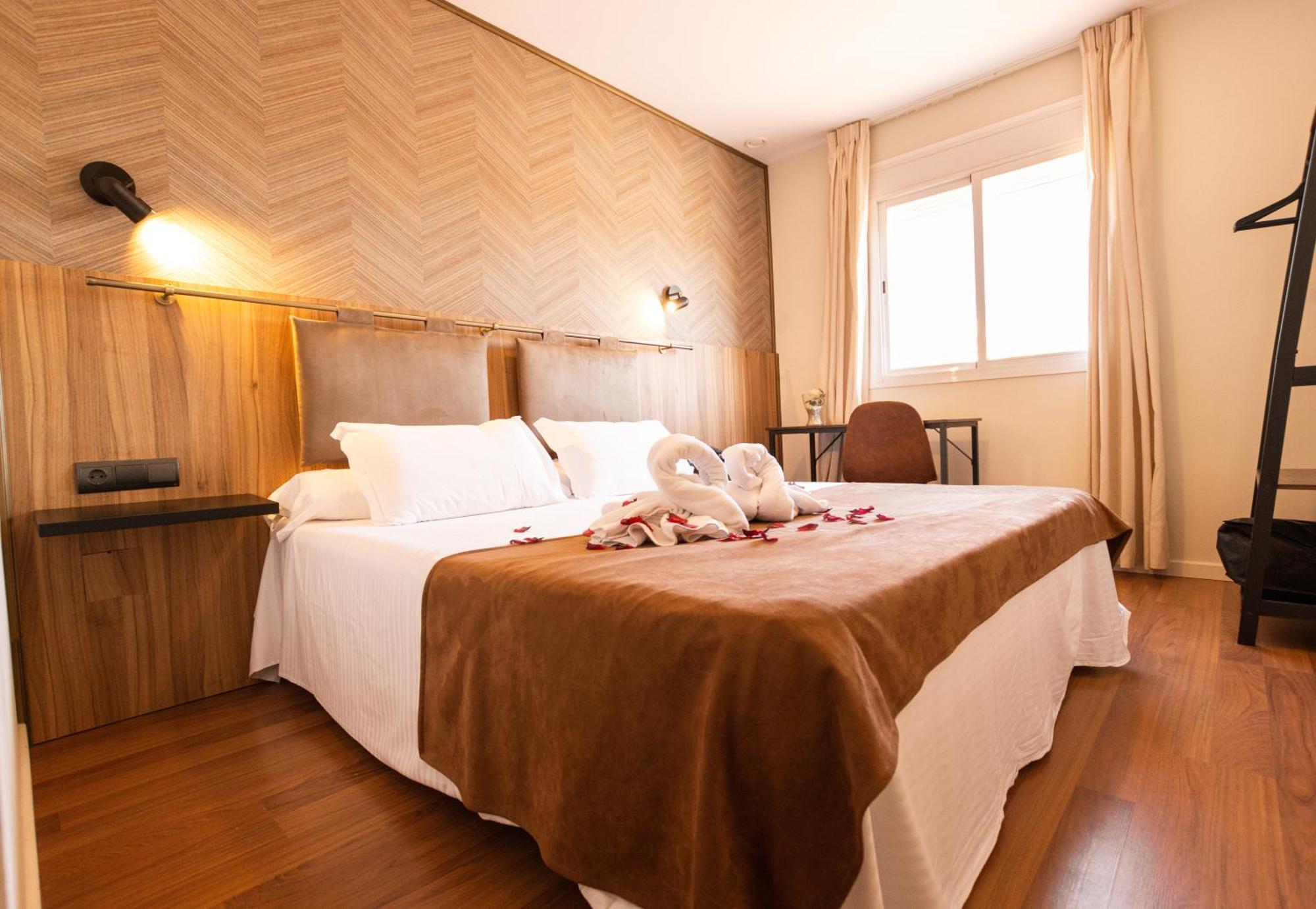 Gce Hoteles Малага Екстериор снимка
